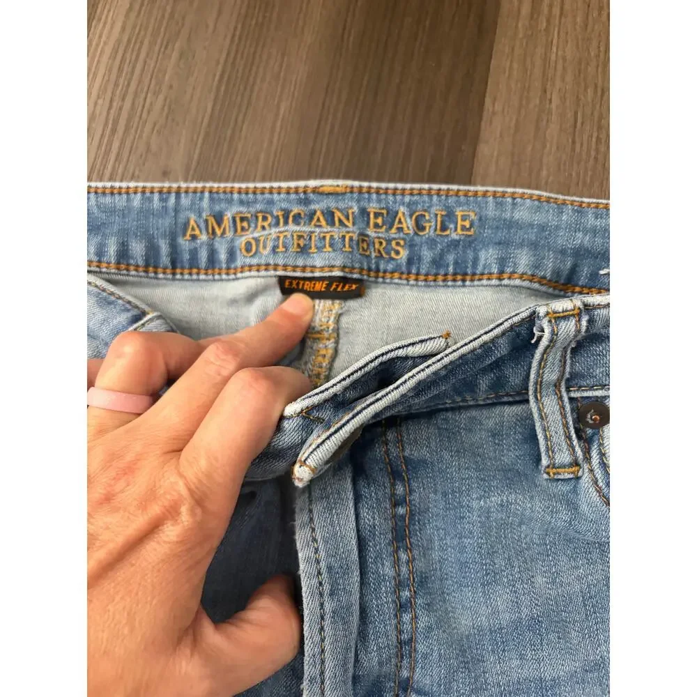 Bundle American Eagle Men’s denim jeans size 32x32/33 x32 boot and straight cut
